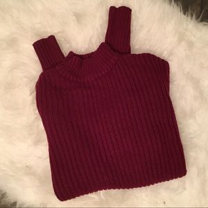 Burgundy mockneck/turtleneck sweater